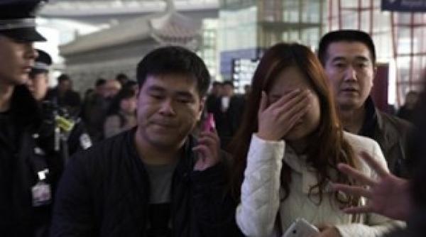 misterul boeing ului disparut telefoanele unor pasageri inca mai suna