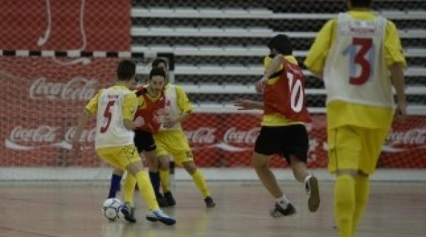 cupa coca cola 493 de echipe lupta pentru un cantonament la roma