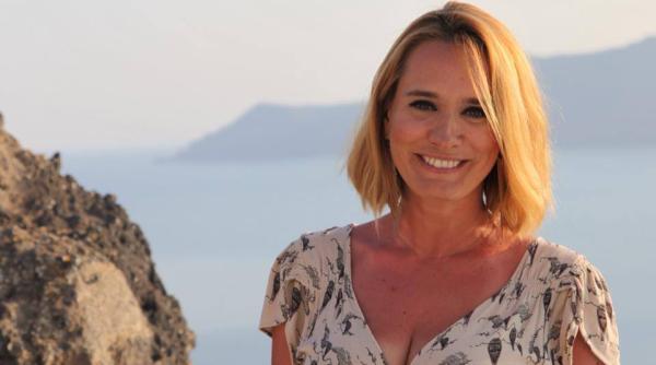 andreea esca vedeta unei televiziuni din fran a