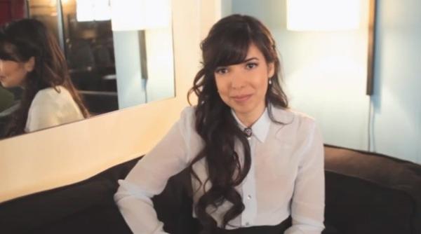 indila interpreta piesei dernier danse invaluita in mister