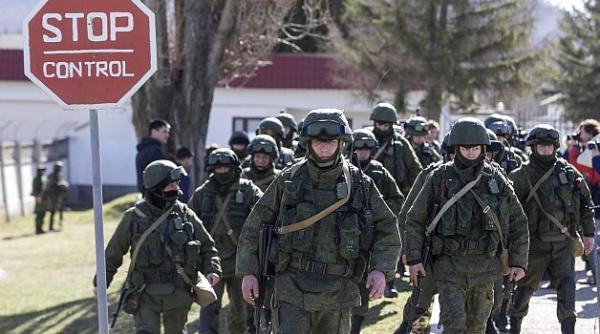 ucraina a blocat frontiera cu crimeea