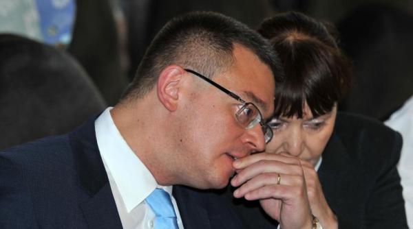 un deputat este indignat de mru i macovei este absolut revoltator