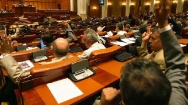 un fost ministru a demisionat din parlament