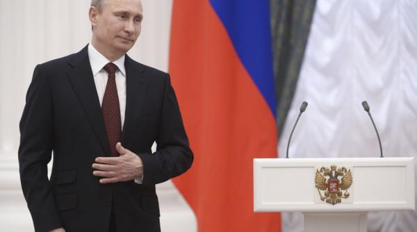 putin i a surprins o fosta profesoara cu un cadou special