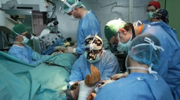 opera ie de cancer in premiera in romania a durat 24 de ore