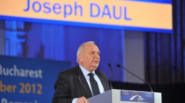 pre edintele ppe critica guvernarea psd impozitele i omajul cresc romania inca nu este in schengen