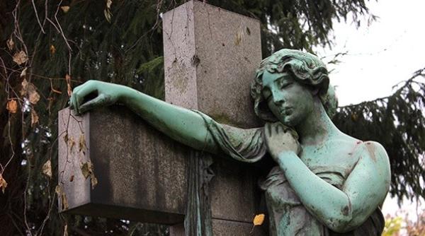 cimitir pentru lesbiene unde se afla