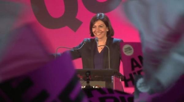 premiera la paris o femeie conduce oficial capitala fran ei