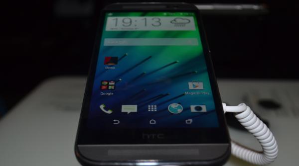 htc one m8 a fost lansat in romania