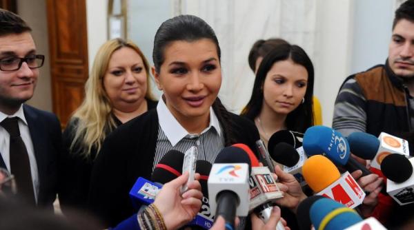 eba intr o ipostaza inedita cea de dansatoare