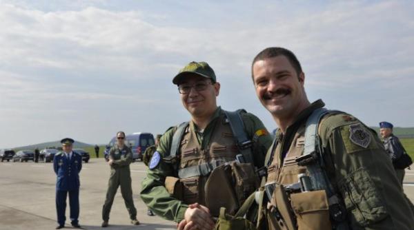 ce a vorbit ponta cu pilotul in f 16