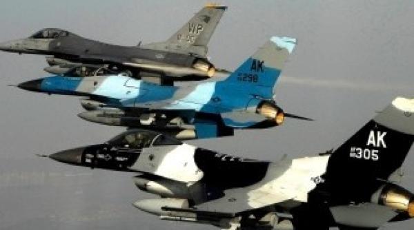 canada va trimite in europa de est sase avioane de vanatoare de tip f 18