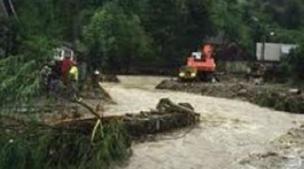 cod portocaliu de inundatii pe doua rauri din judetul giurgiu