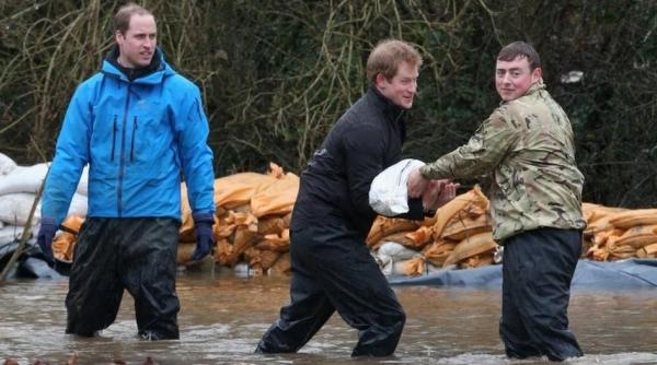 ce a facut prin ul william in timpul inunda iilor din acest an