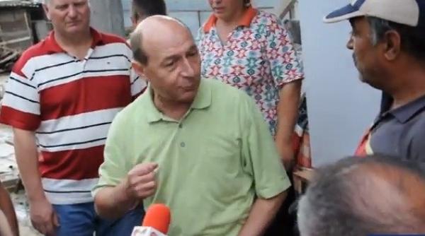 din psd pentru basescu ar trebui sa se abtina pe subiectul inunda iilor