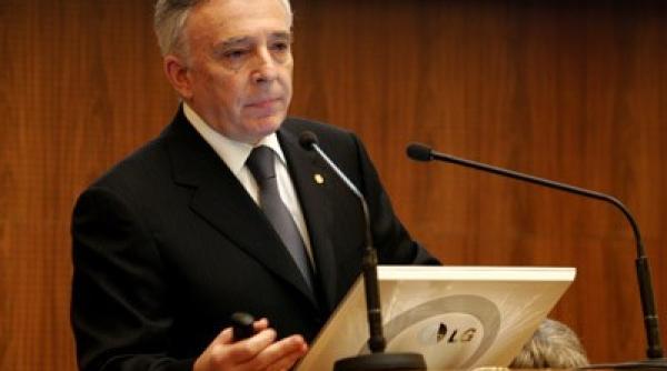 isarescu efectul conflictului rusia ucraina riscurile economice asupra romaniei