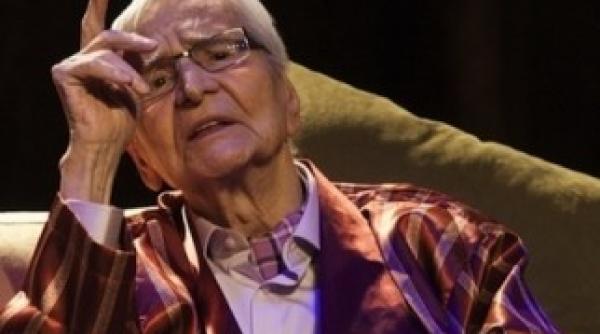 de ce mai joaca radu beligan la teatru