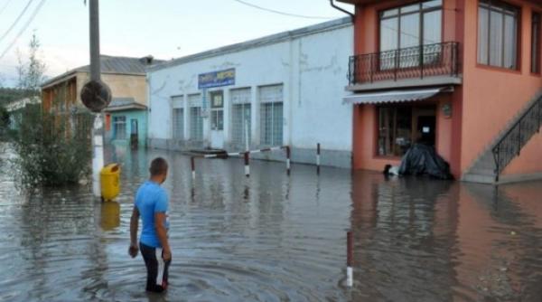 cod portocaliu de inundatii in noua judete vezi zonele afectate
