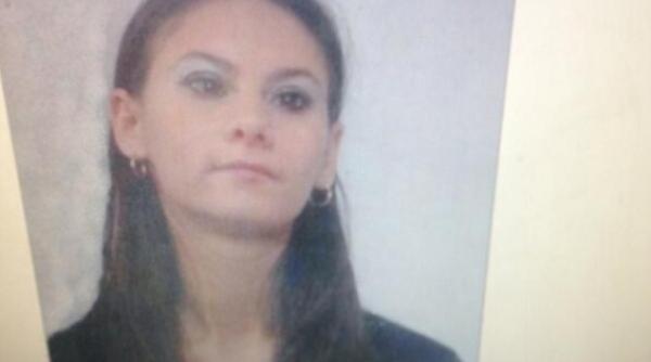 prima fotografie cu femeia crucificata in italia