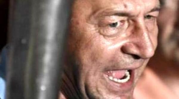 basescu scos din sarite de o intrebare capcana la un live