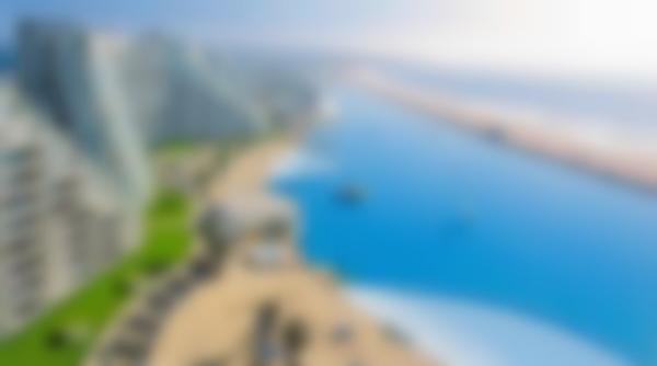 cum arata cea mai mare piscina din lume