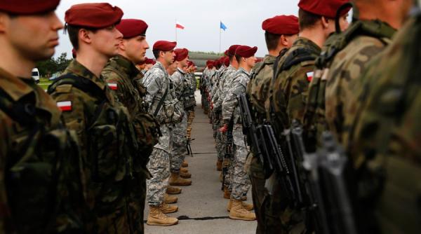armata poloneza raspunde crizei din ucraina 10 000 de voluntari pentru unita i speciale