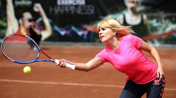 udrea se pregate te sa se bata cu ponta in mocirla