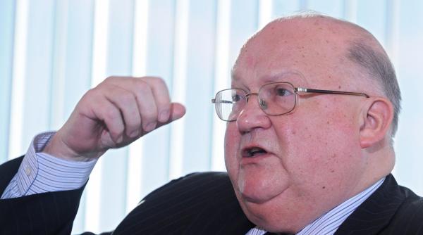 un fost premier a murit