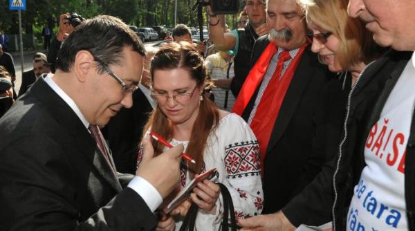 ponta face campanie electorala pe bani publici spune antonescu