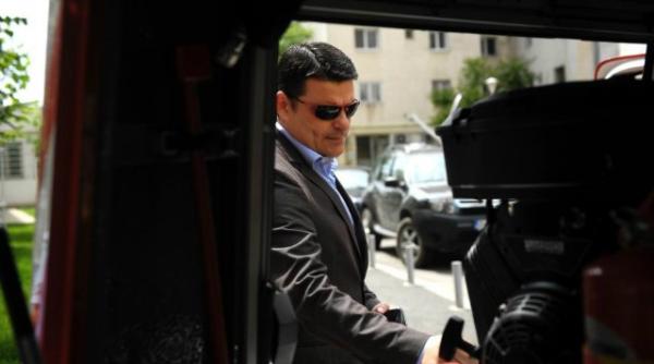 radu tudor a desfiin at o pe pocora care il criticase pe ponta