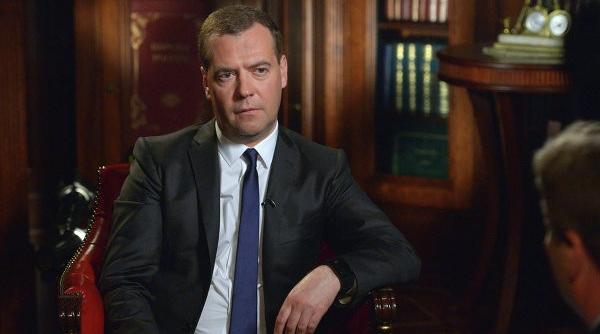 ce spune dmitri medvedev despre al doilea razboi rece