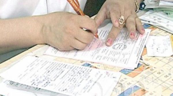 noua persoane intre care trei medici retinute in dosarul retetelor false