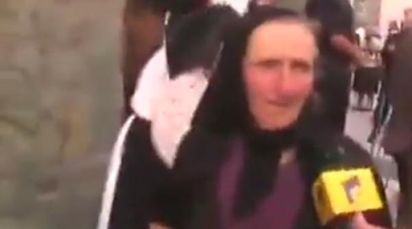 nu banuie ti ce face aceasta batrana imediat dupa ce a pupat moa tele