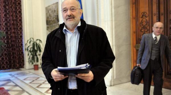 stelian tanase a batut palma pentru marirea taxei tv