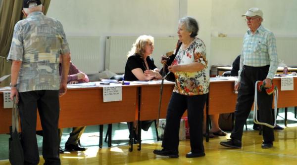 alegeri europarlamentare 2014 exitt poll independent ora 13 00