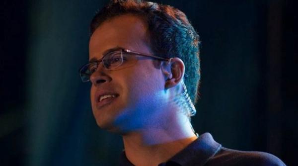 mihai gadea in rolul lui mru a tia sunt sanato i la cap