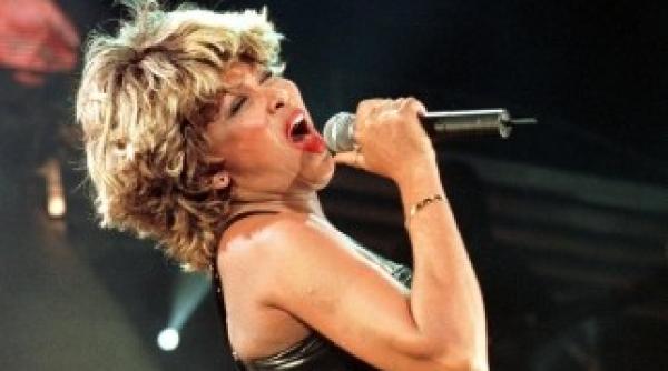 tina turner atac cerebral devastator