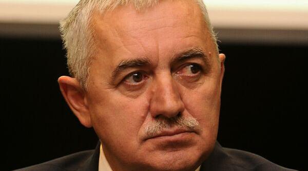 eful romatsa aleodor francu a fost schimbat