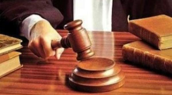 pensiile judecatorilor ar putea fi taiate daca