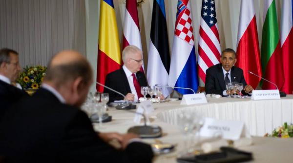 traian basescu fotografii de la intalnirea cu barack obama