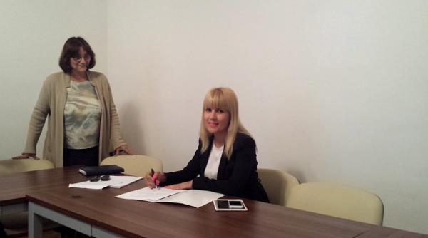 elena udrea candideaza la efia pmp cu cine se bate