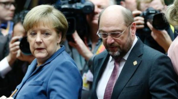 merkel il ingenuncheaza pe schulz