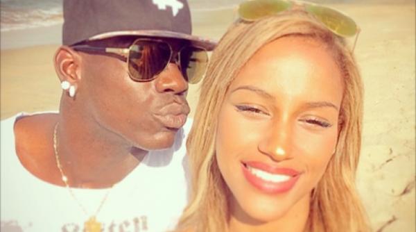 cupa mondiala 2014 balotelii pregateste mondialele pe plaja alaturi de iubita