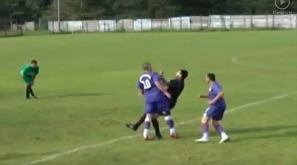 cupa romaniei arbitru lovit cu capul in gura