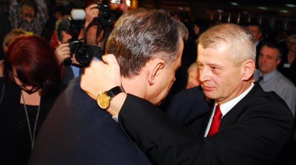 mircea geoana compara profilul sau preziden ial cu al lui sorin oprescu