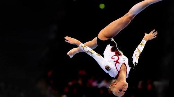 abandonata la na tere a devenit campioana interna ionala la gimnastica aerobica