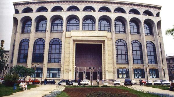 teatrul na ional cel mai complex din europa