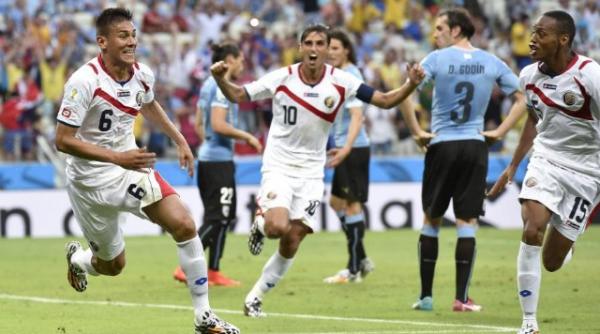 cronica lui turambar uruguay costa rica 1 3 cronica mor ii batrinei azul