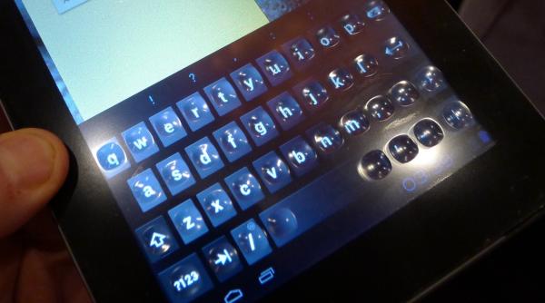 tastatura virtuala in relief intra in produc ie