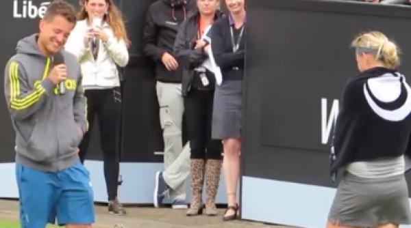 cerere in casatorie pe terenul de tenis este foarte special video